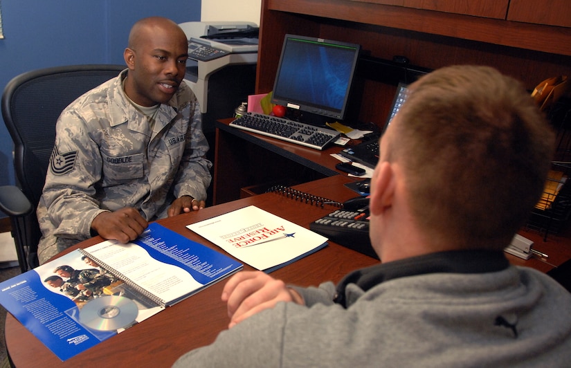 In service Air Force Reserve recruiter now available at Offutt > Offutt