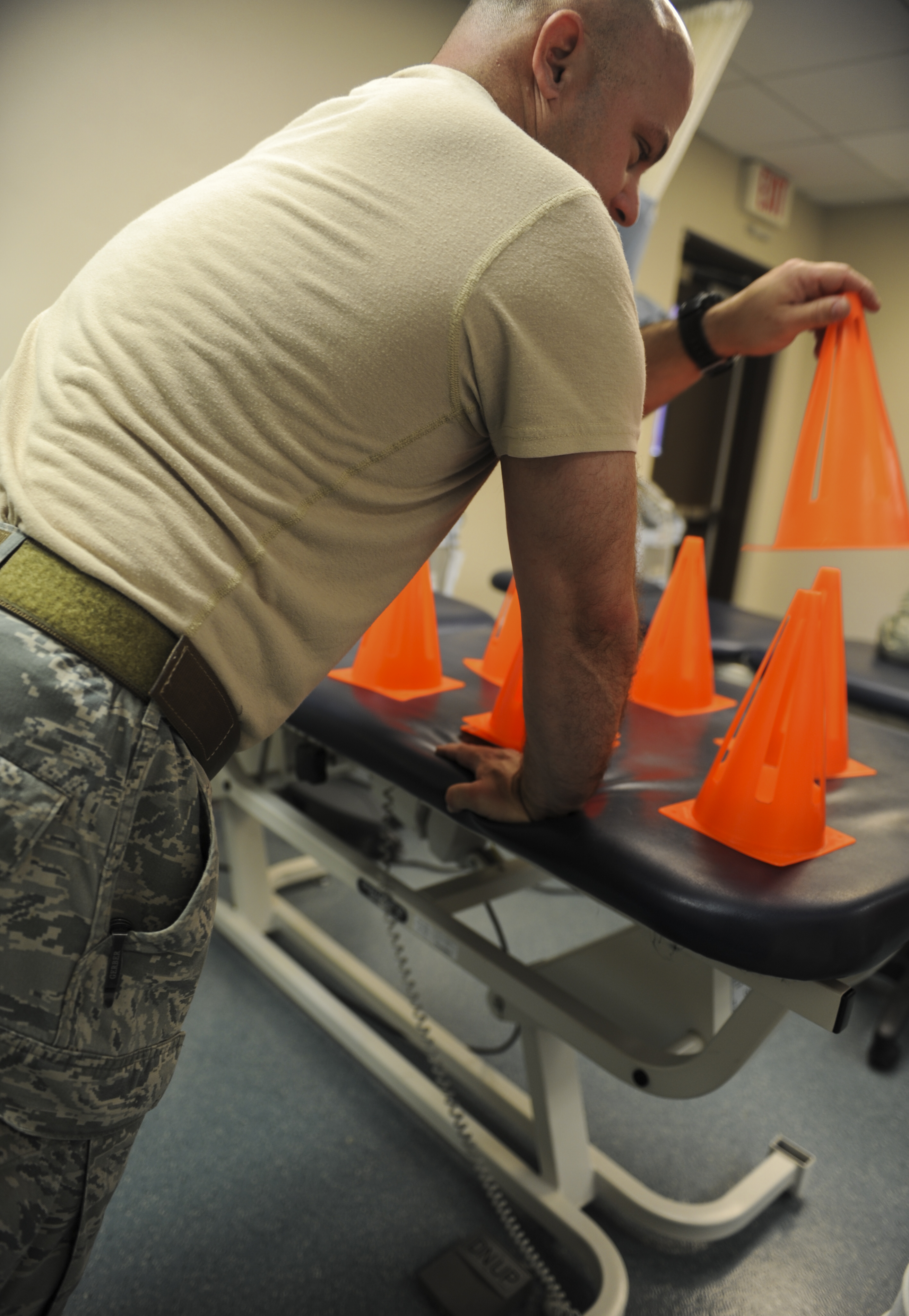 Physical therapy helps strengthen Airmen > Moody Air Force Base ...