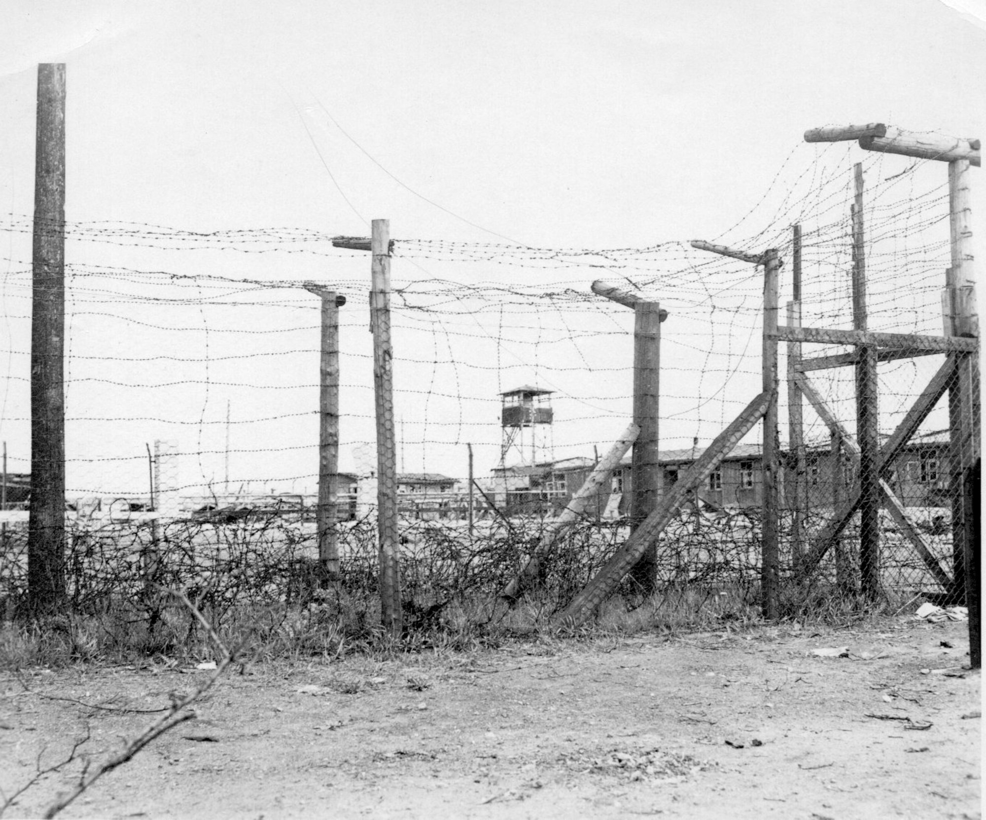 Unidentified prison compound in Germany, 1945 (Courtesy Ms. Nancy Beaumier, daughter of 371FG veteran Sgt. Tom Boliaris)