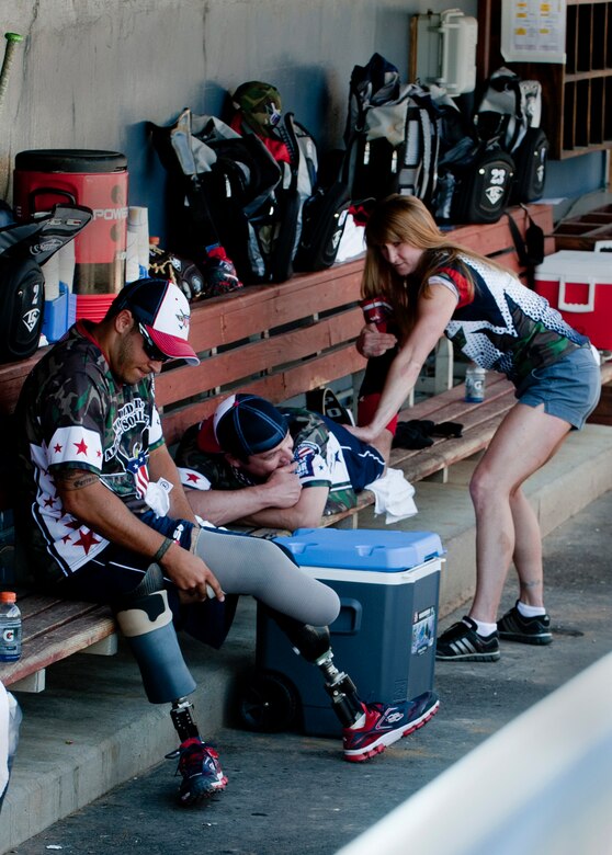 From battlefield to ballfield Wounded Warriors take mound at Harbor