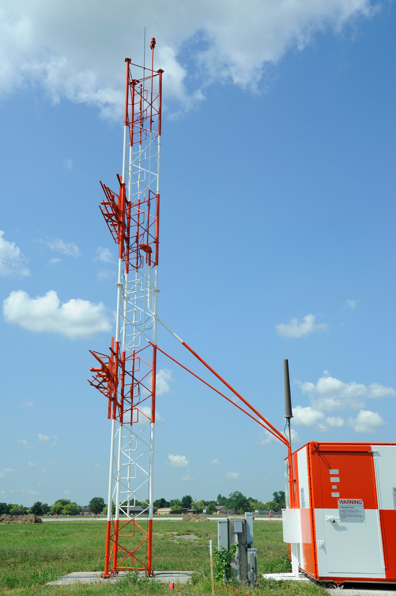 The instrument landing system’s glideslope is used to transmit final approach information to aircraft so that they can make precision landing on Scott Air Force Base, Ill. The information provided tells the aircraft its vertical angle from the landing zone. (U.S. Air Force photo/Angelina Casarez)