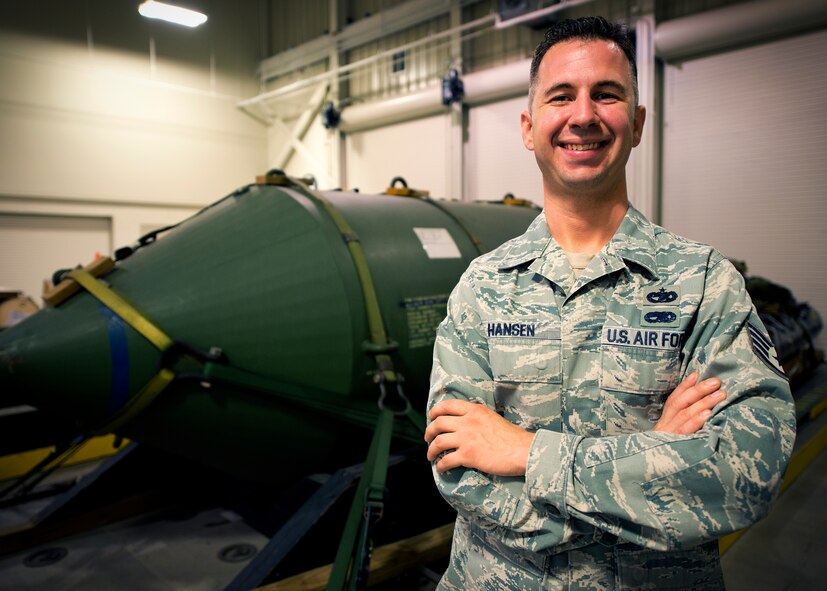 Staff Sgt. Steve Hansen, 919th Special Operations Logistics Readiness Squadron, found the medical skills taught in a recent combat deployment  training course would prove critical much closer to home.  Hansen is an airdrop specialist with the Duke Field reserve unit. (U.S. Air Force photo/Tech Sgt. Cheryl Foster)