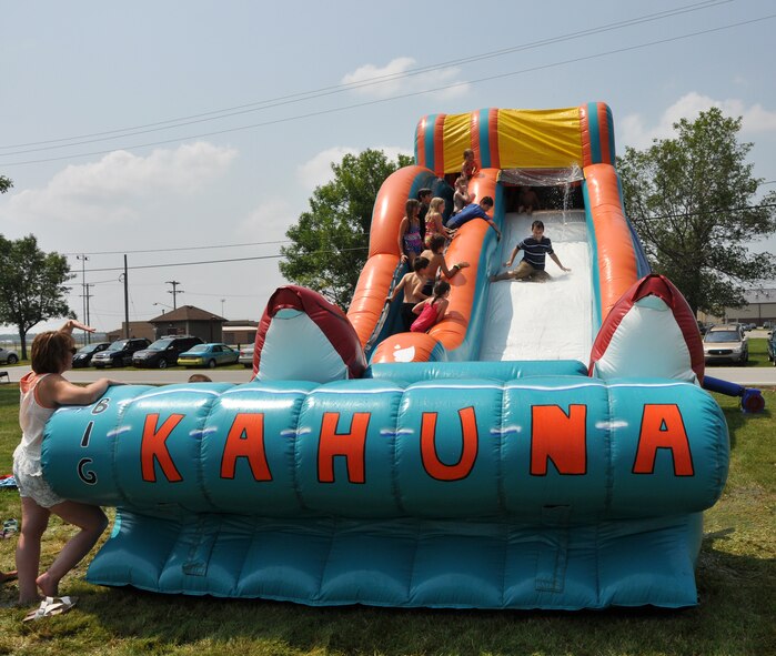 Members of the 914th and their families enjoy lunch and festivities as part of Family Day here, August 2, 2014. Family Day is an annual event which allows members to spend time with their families on base. (U.S. Air Force photo by Staff Sgt. Stephanie Clark)