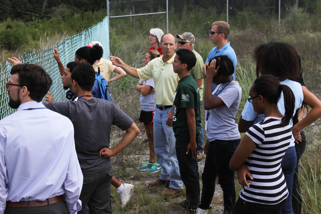 Project Engineer Steve Creighton spoke with students about the history of environmental cleanup at the Vineland Chemical Company Superfund Site during a visit in August of 2014. The students are part of the Camden County Municipal Utilities Authority Green Intern Program.