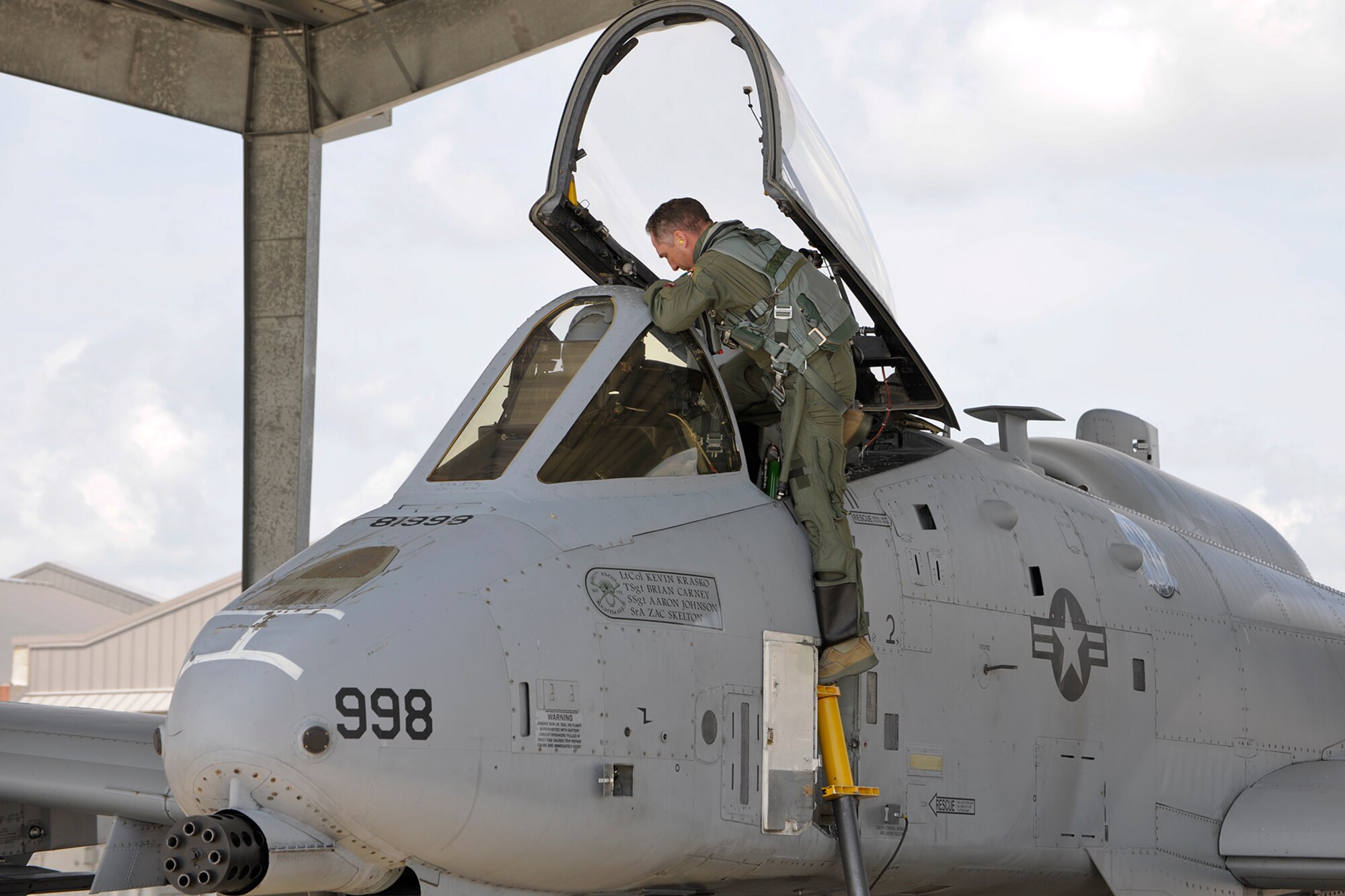 The 127th Wing prepares to launch A-10 Thunderbolt II aircraft from Selfridge Air National Guard Base, Mich., to participate in Operation Northern Strike 2014.  Operation Northern Strike demonstrates the Army and Air National Guard’s ability to plan and conduct complex, joint operations.  Air and ground forces will work together in real time to provide an unprecedented mix of forces and weaponry regardless of service or country. Twenty-four units from 12 States and two Coalition partners will participate in the three-week event.  Over 300 Total Force fighter, bomber, mobility, and rotary sorties are planned in support of live fire exercises in order to meet stated objectives for participating units.  
(U.S. Air National Guard photo by Terry L. Atwell)