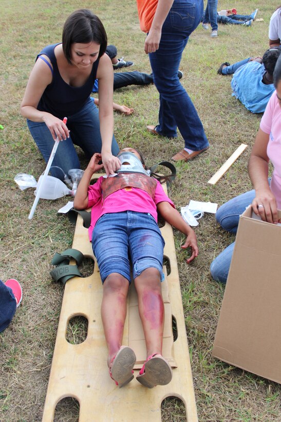 Joint Task Force-Bravo’s Medical Element hosted the American Academy of Pediatrics (AAP) Pediatrics in Disasters (PEDS) course to train Honduran pediatricians about the healthcare needs for children in disaster preparedness and emergency response.  The course subjects included planning and triage for disaster scenarios, pediatric trauma treatment, toxic exposure, and incident control command procedures.  Pediatricians from all over Honduras traveled to Soto Cano Air Base, Honduras to attend the course held August 7-9, 2014.  (Photo by U. S. Army Sgt. Catherine Tharpe)