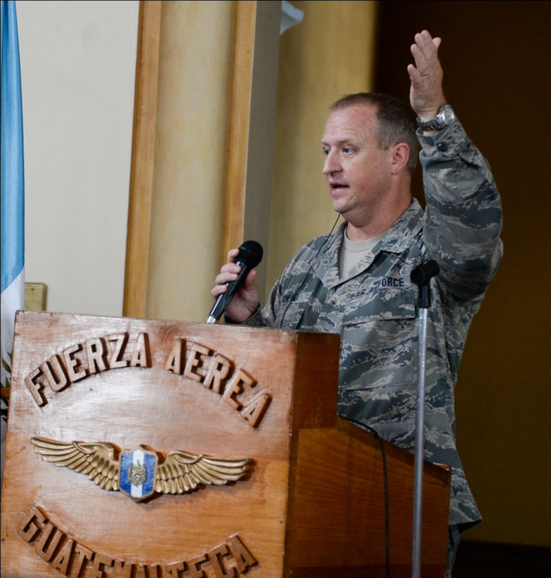 Chief Master Sgt. Billy Ruhland, 189th Airlift Wing, Arkansas Air National Guard, briefs medical professionals of the Guatemalan air force on individual medical readiness during a subject matter expert exchange event in Guatemala City, Guatemala, Aug. 6, 2014.  The goals for this exchange focused on educating the Guatemalan air force on individual readiness and establishing standards for flight medicine. (U.S. Air Force photo by Tech. Sgt. Heather R. Redman/Released)