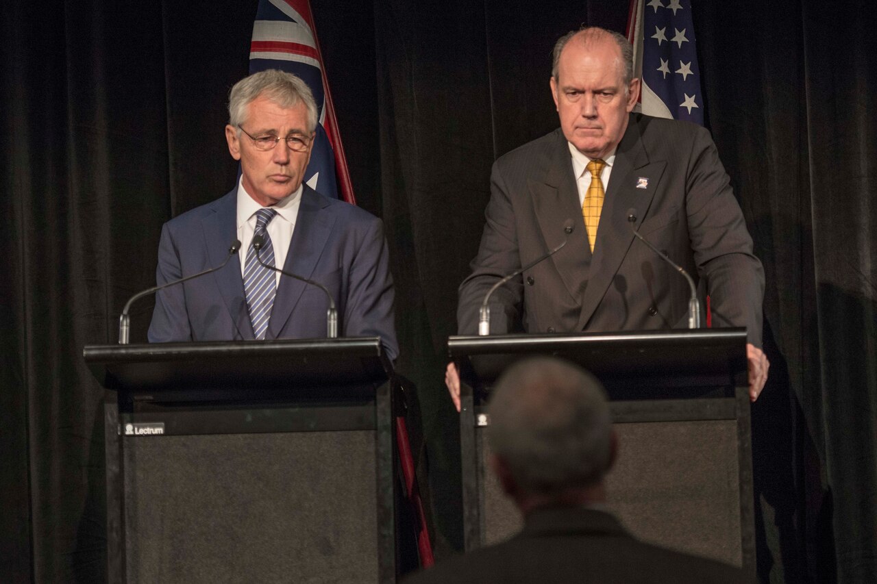 Defense Secretary Chuck Hagel and Australian Defense Minister David Johnston hold a news conference in Sydney, Aug. 11, 2014. DoD photo by Navy Petty Officer 2nd Class Sean Hurt
