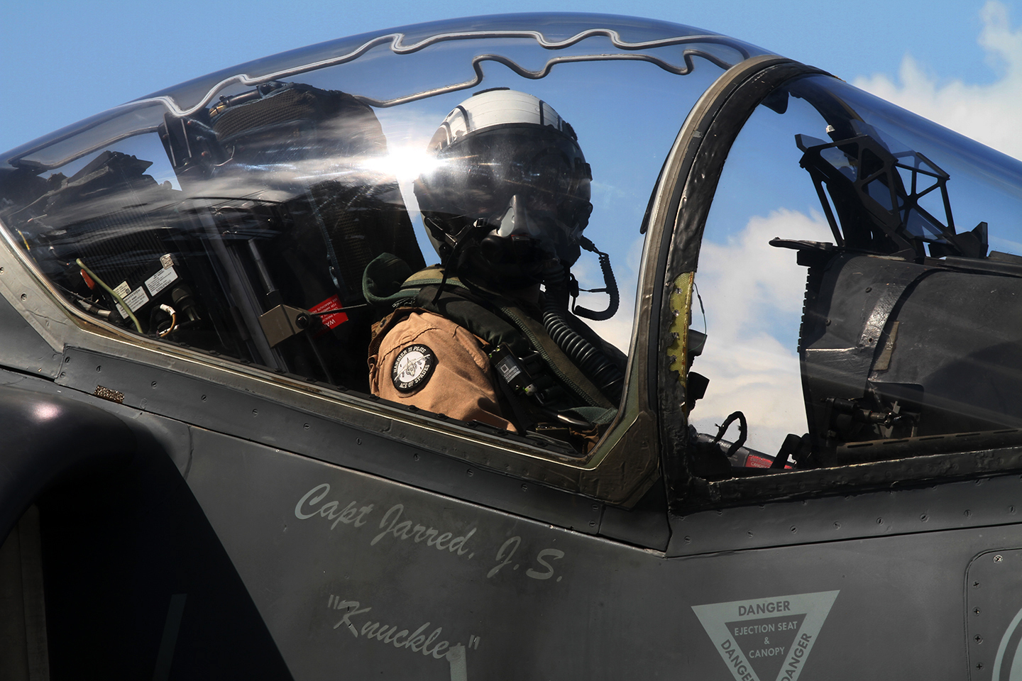 24th MEU: Marine aviators conduct flight ops during PMINT
