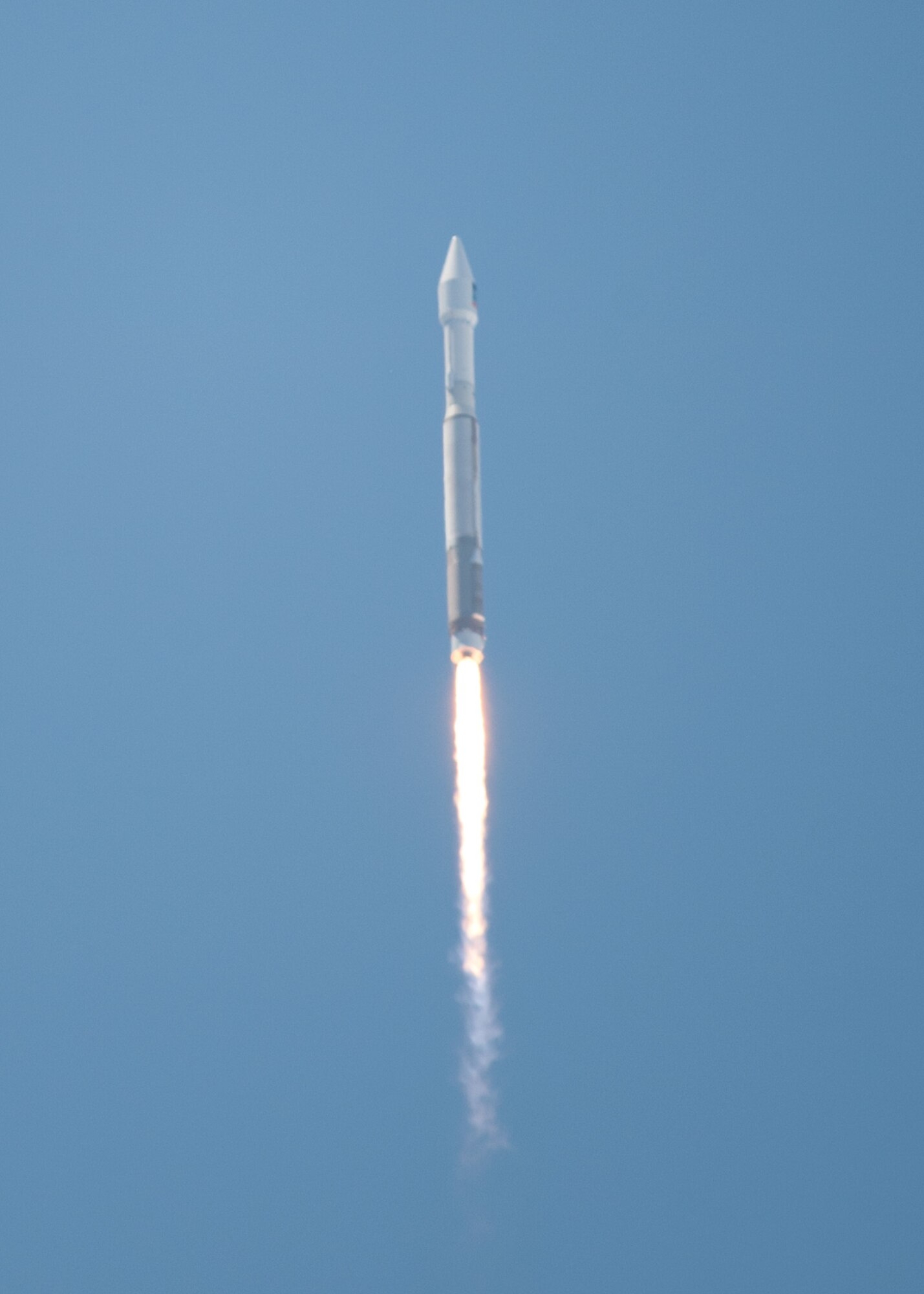 A United Launch Alliance Atlas V rocket carrying a DigitalGlobe WorldView-3 satellite successfully launches from Space Launch Complex-3 at Vandenberg Air Force Base, Aug. 13th, 2014, at 11:30 a.m. PDT. (U.S. Air Force Photo by Michael Peterson/Released)