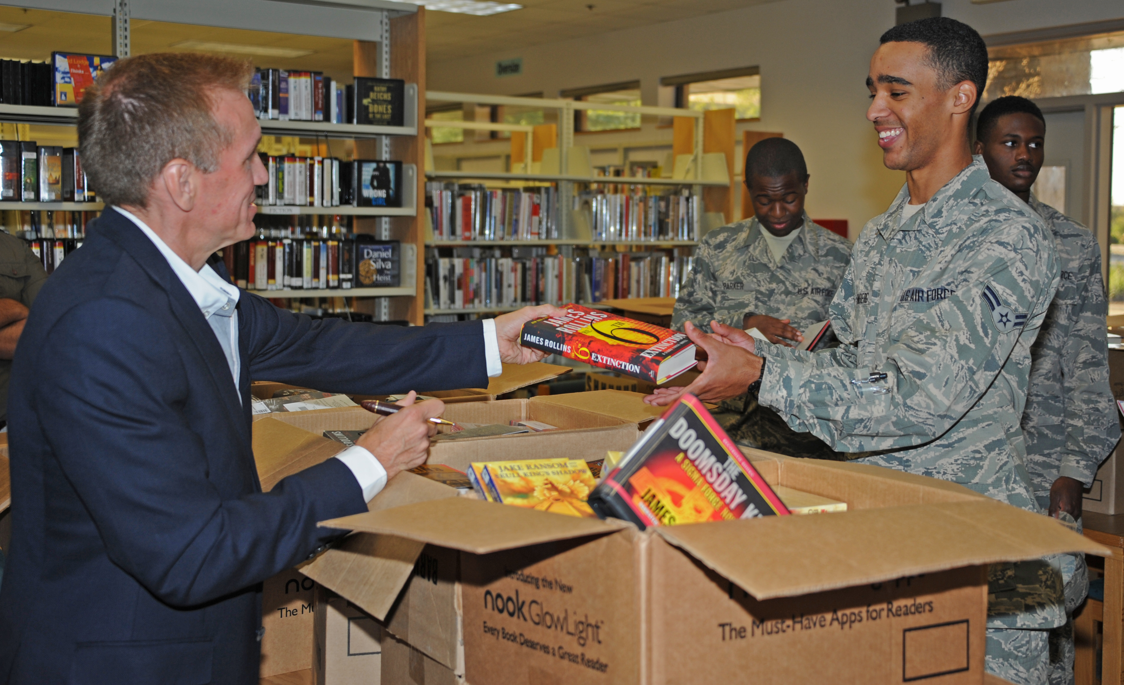 Author donates more than 1,000 books to Beale Library > Beale Air Force