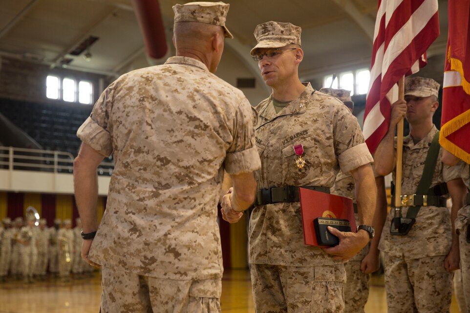 6th Marines welcomes new commanding officer > II Marine Expeditionary ...