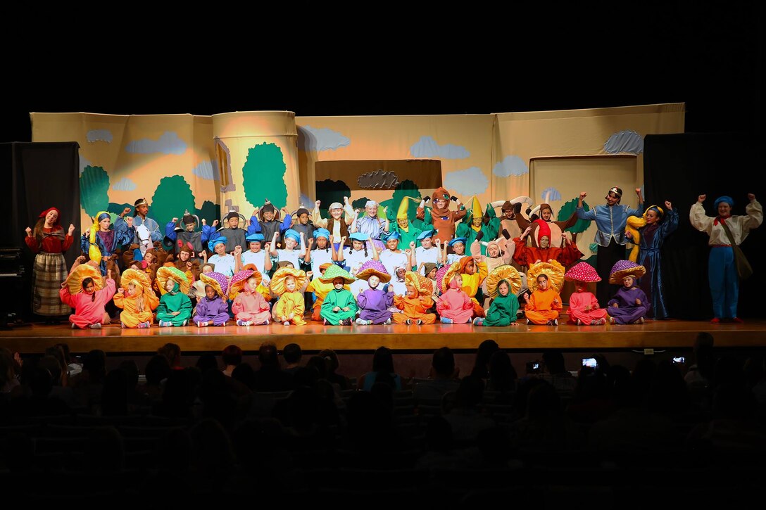 CAMP PENDLETON, Calif. -- The Missoula Children's Theatre visited Camp Pendleton to audition, rehearse, and perform the Rapunzel play at the base theater here, Aug. 11-16.

According to the MCT website, for more than 40 years, the Missoula Children's Theatre has opened both hearts and minds of children to the possibility of achievement through creativity and teamwork that they learn during the theatrical process.

(Photo by: Sgt. Trevon S. Peracca)