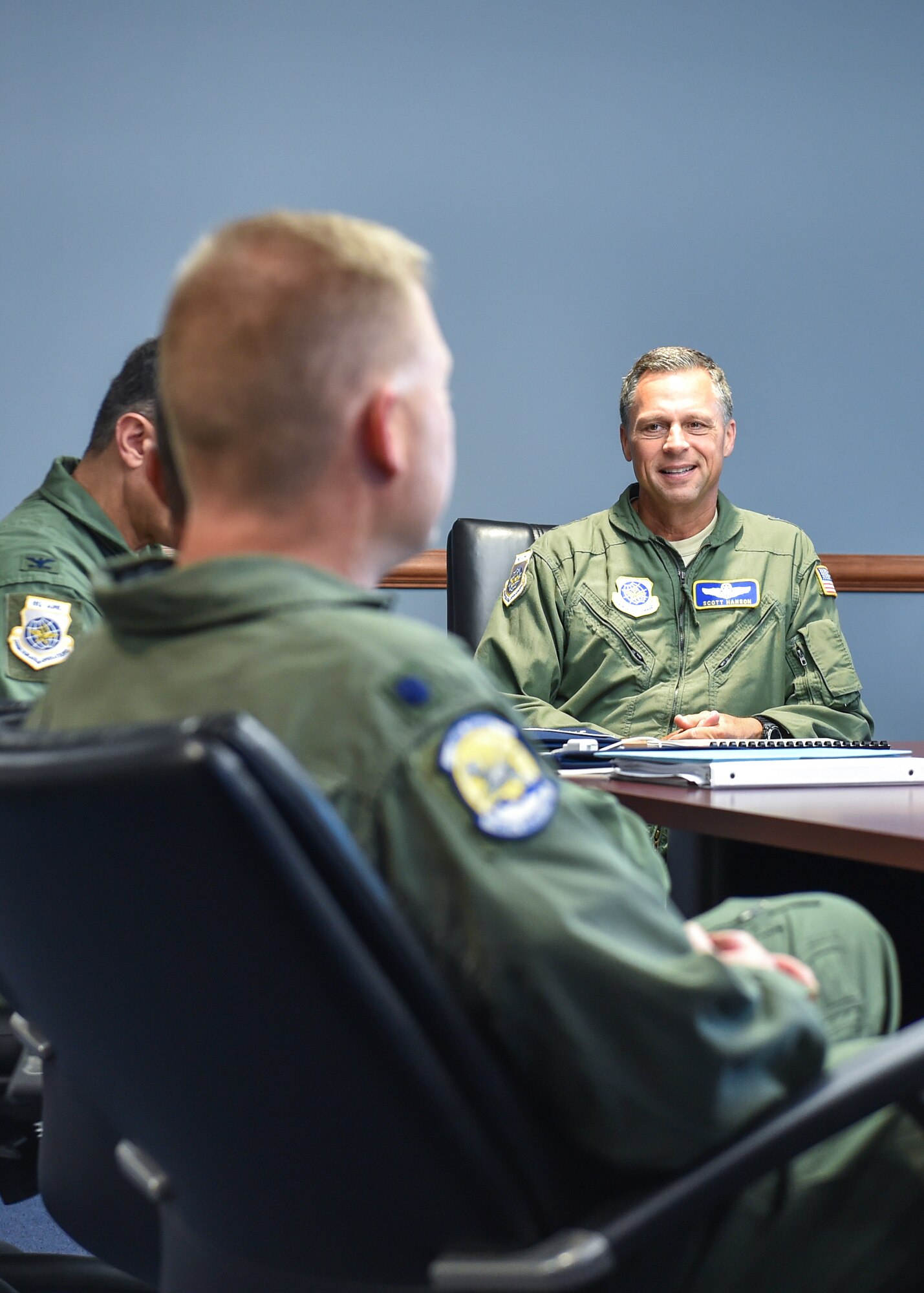 Maj. Gen. Scott M. Hanson, Director of Operations, Headquarters Air Mobility Command, Scott Air Force Base, Illinois, discusses the 910th Airlift Wing’s unique aerial spray mission in a briefing with mission subject matter experts here, Aug. 15. Hanson visited YARS to become more familiar with the aerial spray mission and see how Air Mobility Command can help the 910th and Air Force Reserve Command with their roles in bringing this mission to the Department of Defense (DoD). U.S. Air Force photo/Eric M. White.