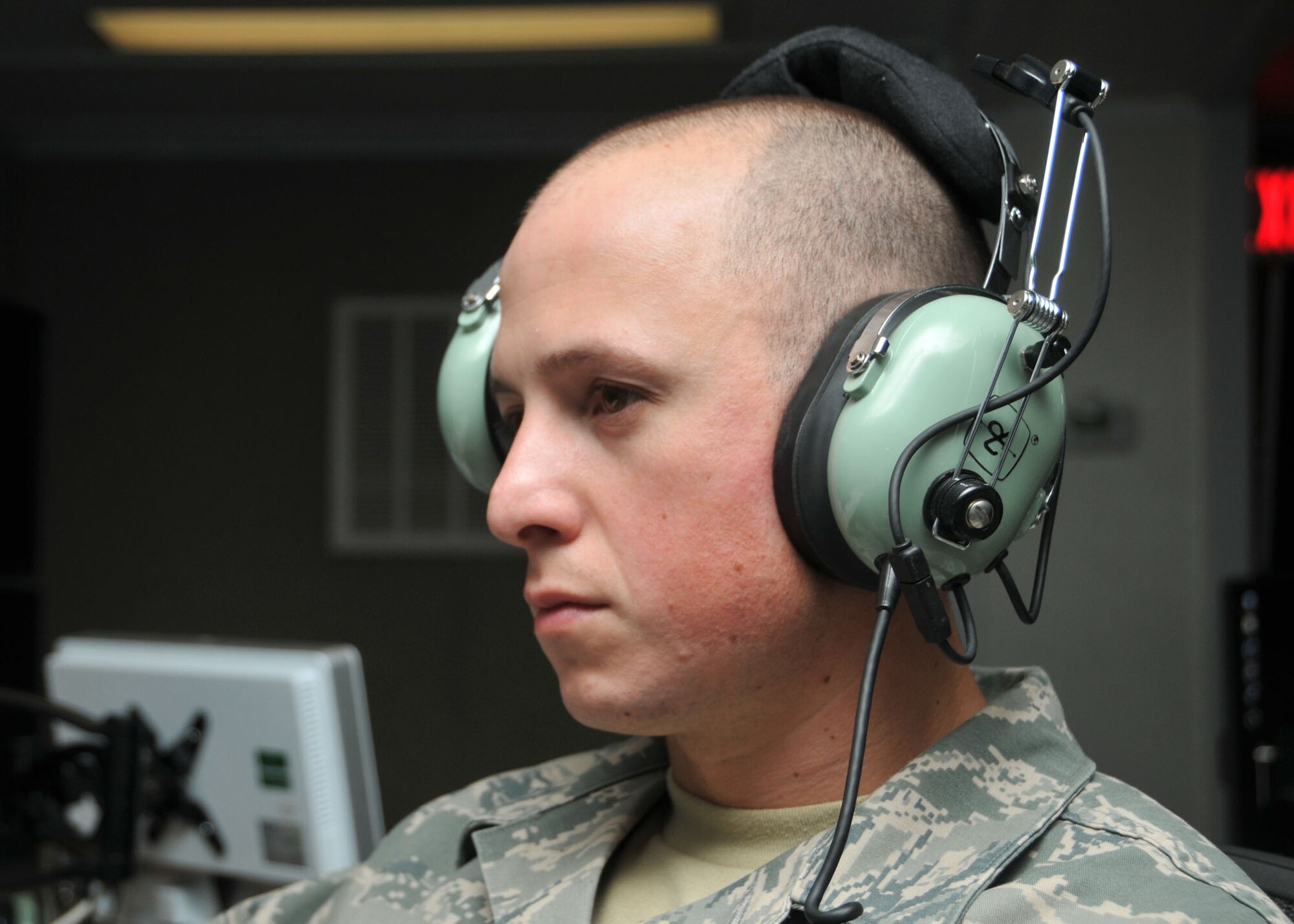 Air National Guard Staff Sgt. Jordan Pappas monitors air traffic on a radar screen for the 727th Expeditionary Air Control Squadron. The squadron recently upgraded its equipment from the BC3-E system (Battlespace Command and Control Center-Expeditionary) to the BC3-T (Battlespace Command and Control Center-Theater) system at the 380th Air Expeditionary Wing at an undisclosed location in Southwest Asia. (U.S. Air National Guard photo by Senior Master Sgt. Eric Peterson/Released)