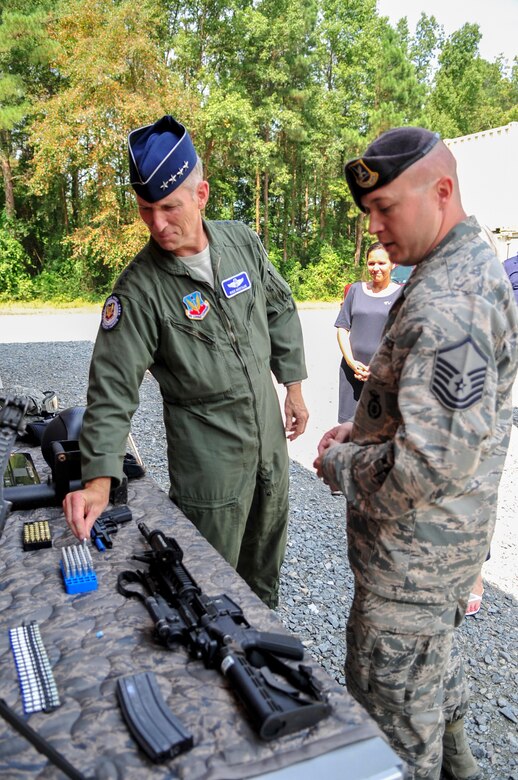 ACC commander visits Seymour Johnson > Seymour Johnson Air Force Base > Article Display