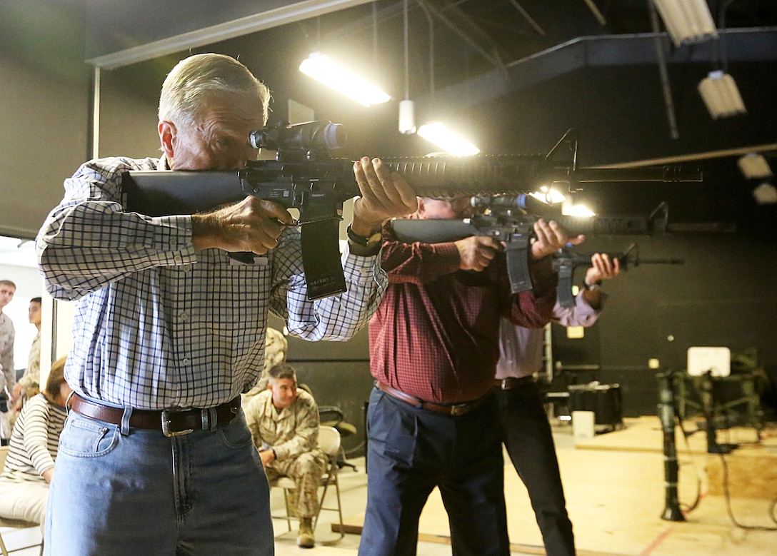 The 1st Marine Logistics Group commanding general, Maj. Gen. Vincent Coglianese, hosted a visit for the Honorable Pete Wilson, former governor of California and Marine at Camp Pendleton, Calif. 22 Aug. 2014. Mr. Wilson spent his visit with 1st MLG Marines, participating in several ranges and observing demonstrations, to include the convoy simulator and explosive ordinance disposal. 
