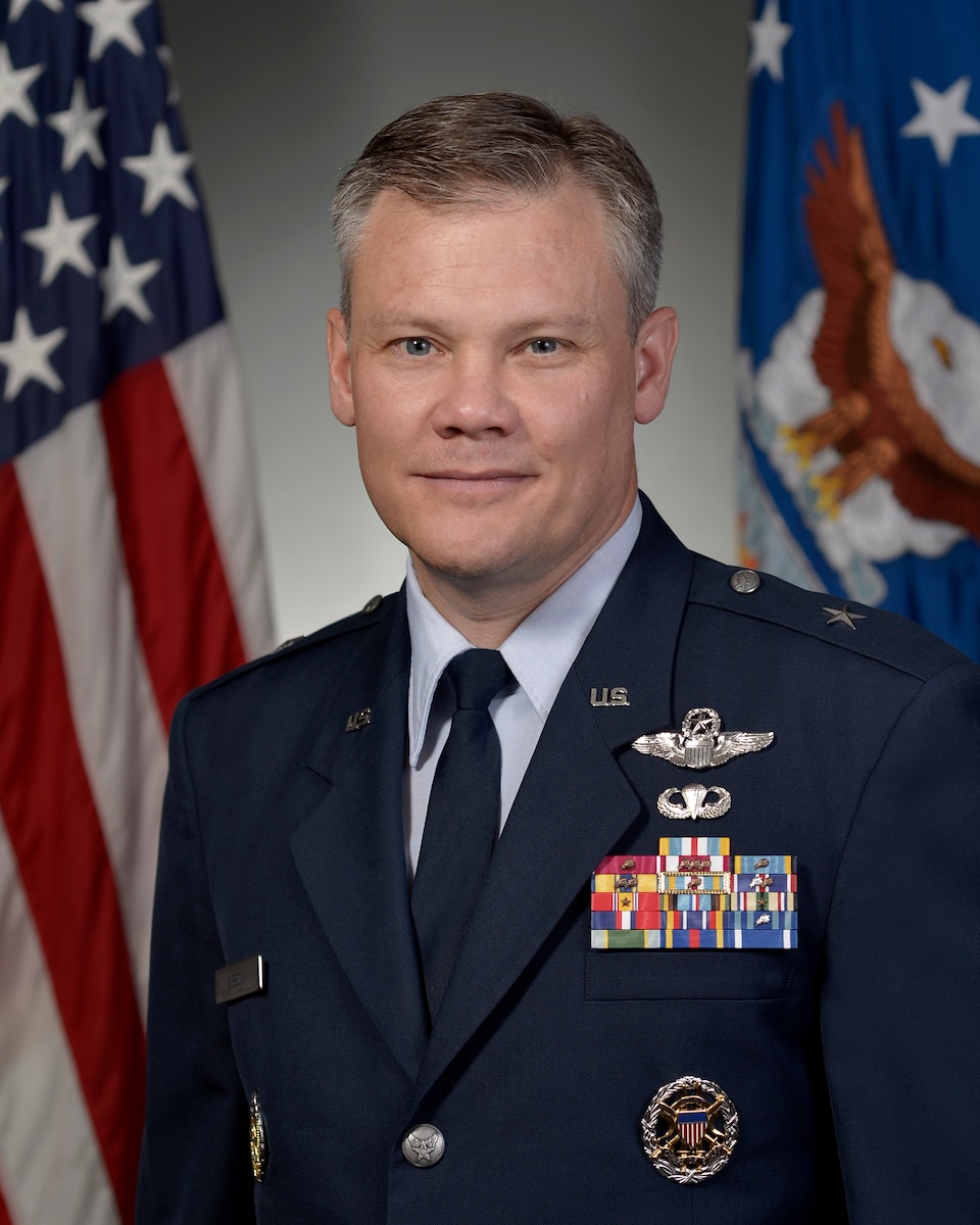 Official Photo-  Brig Gen Thomas Gibson  (U.S. Air Force Photo by Michael J Pausic)