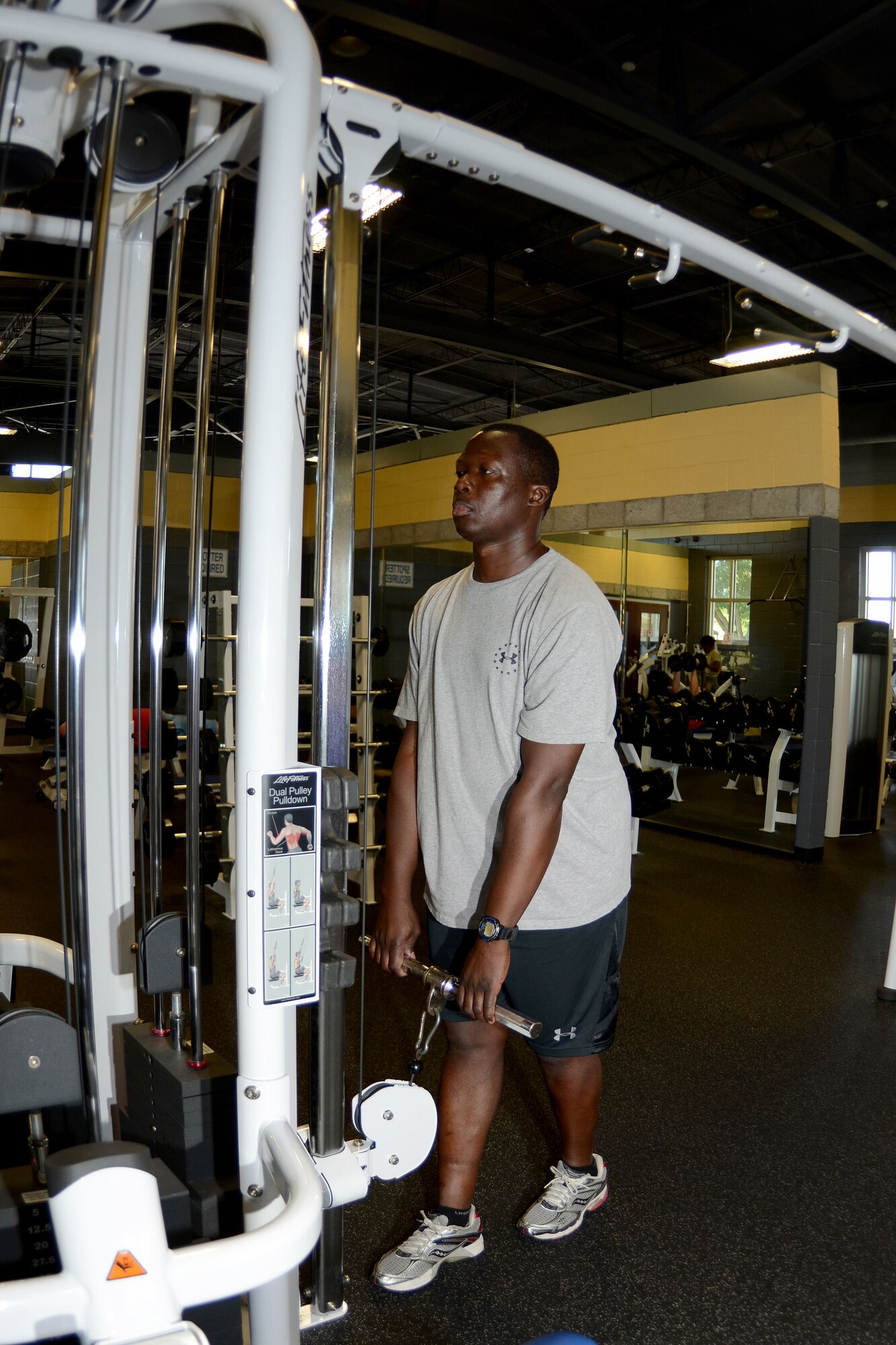 U.S. Air Force Staff Sgt. Christopher Hunter, 169th Maintenance Squadron Phase mechanic at McEntire Joint National Guard Base, South Carolina Air National Guard, remains fit to fight in the base gym, August 26, 2014.  (U.S. Air National Guard photo by Tech. Sgt. Caycee Watson/Released)