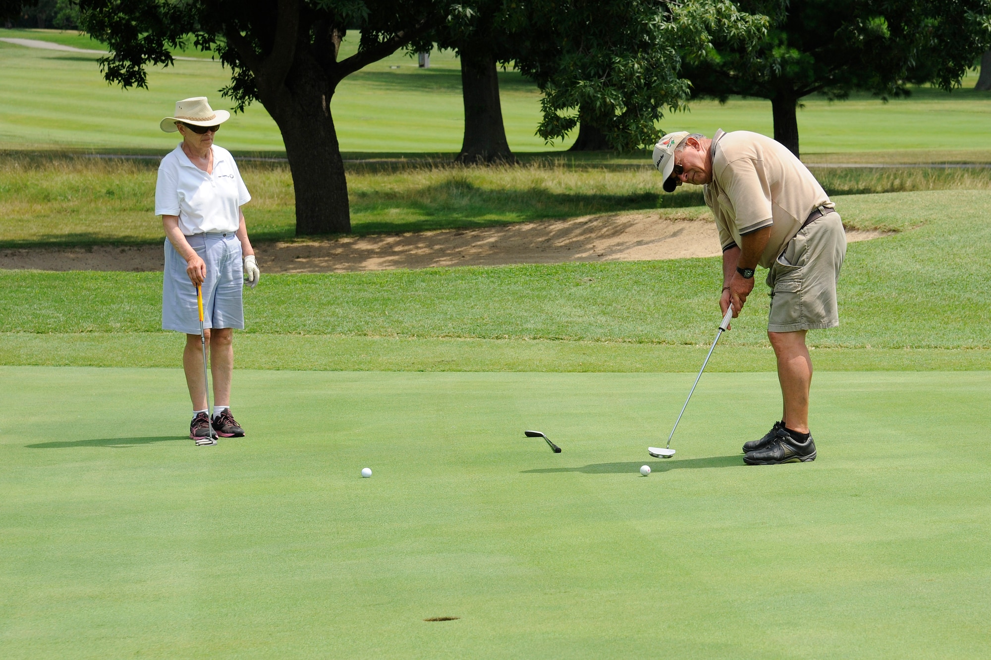 Cardinal Creek Golf Course Help make it a success story > Scott Air