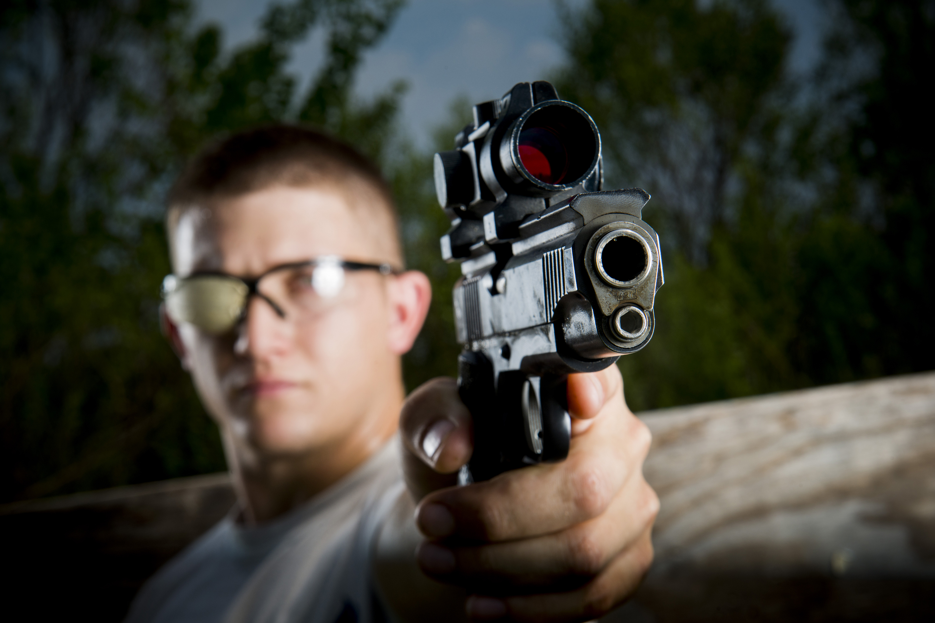 Pistol champion shoots to the top > Air Force > Article Display
