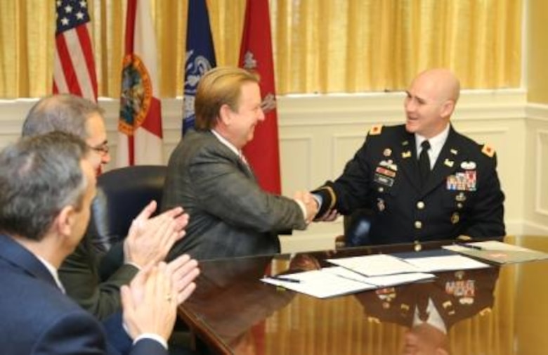 UNF President John Delaney and Col. Alan Dodd signed a Memorandum of Understanding to promote STEM 