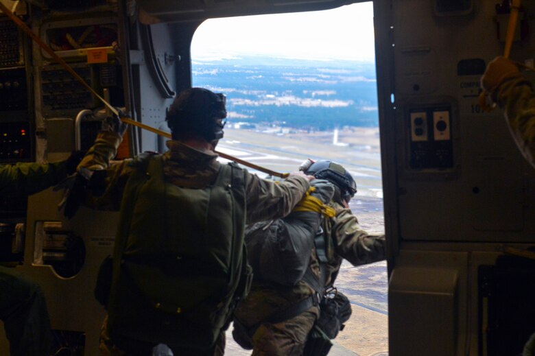 Mcchord Field And Fairchild Afb Airmen Conduct Joint Training Fairchild Air Force Base Article Display