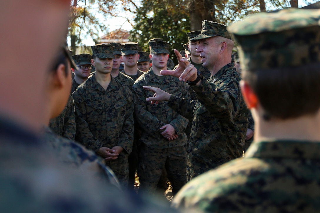 22nd MEU decomposites after 9-month deployment