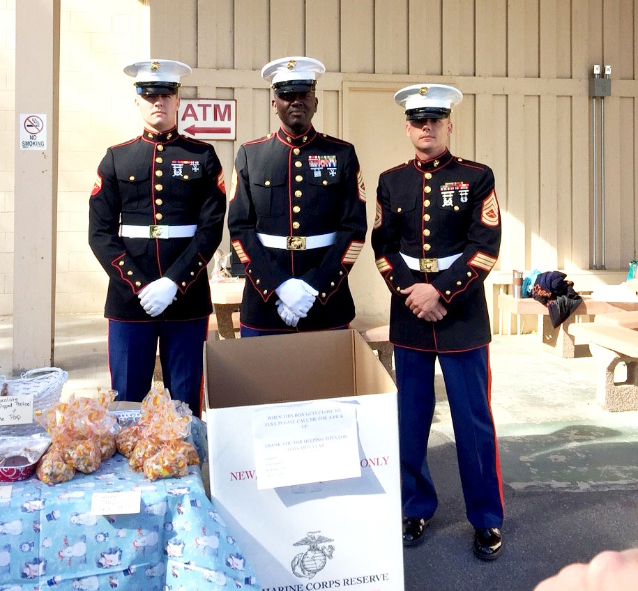 Active Duty Marines Bring Toys For Tots