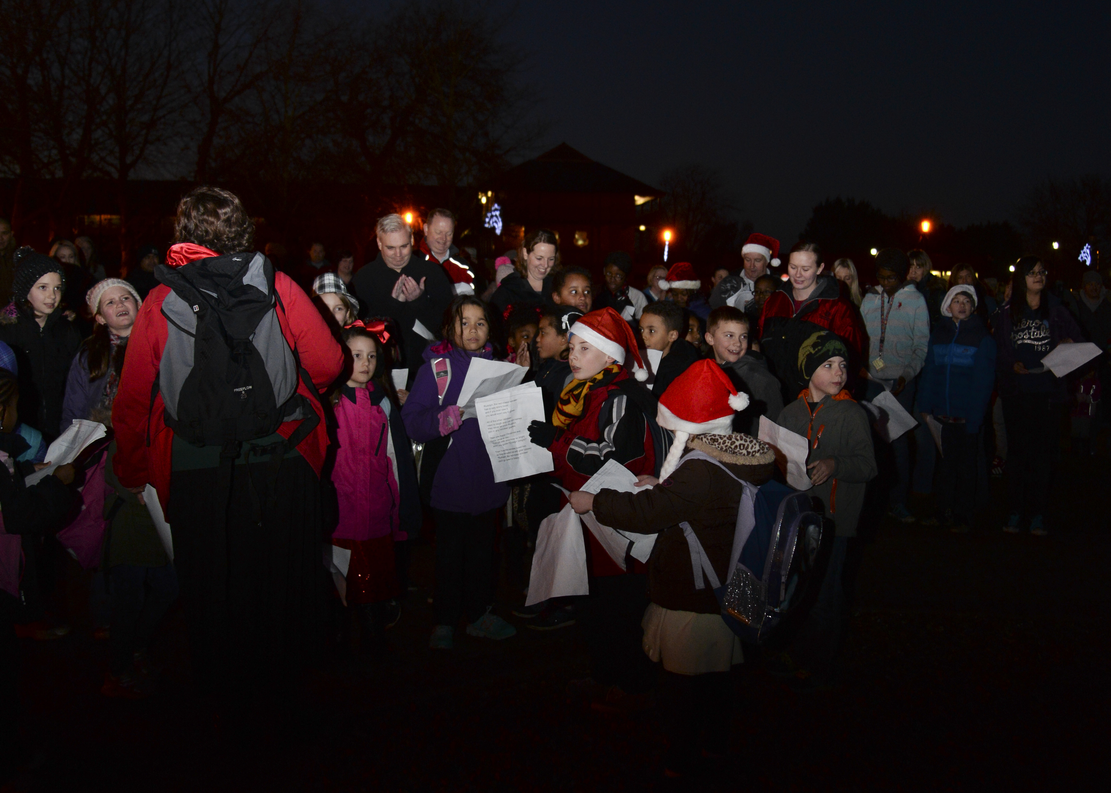 RAF Mildenhall brings light to the holiday season > Royal Air Force