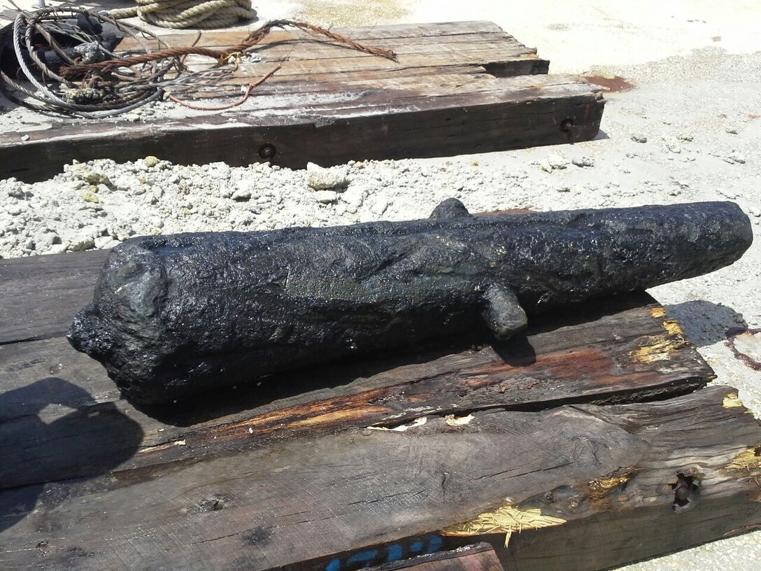 The discovery of an early 18th century cannon during work on the Miami Harbor Deepening Project was certainly an exciting moment.  The cannon discovery was made while spreading dredged material and removing large debris to create a seagrass mitigation area.