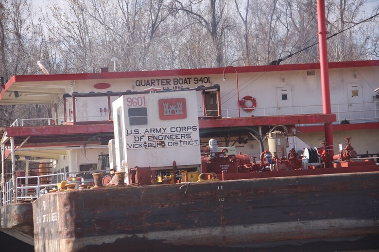 Vicksburg, Miss… The U.S. Army Corps of Engineers’ Vicksburg District Mat Sinking Unit (MSU) has completed its scheduled work for 2014. During this season, the MSU has placed over 500 acres of articulated concrete mats on the banks of the Mississippi River. 
