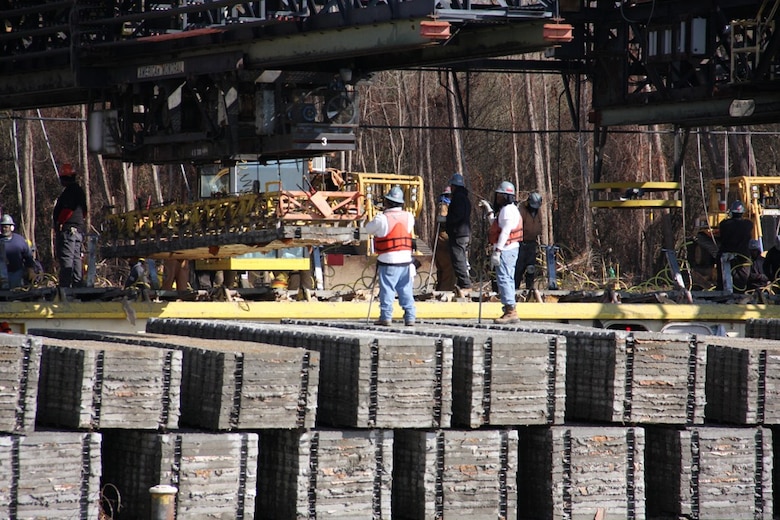 Vicksburg, Miss… The U.S. Army Corps of Engineers’ Vicksburg District Mat Sinking Unit (MSU) has completed its scheduled work for 2014. During this season, the MSU has placed over 500 acres of articulated concrete mats on the banks of the Mississippi River. 
