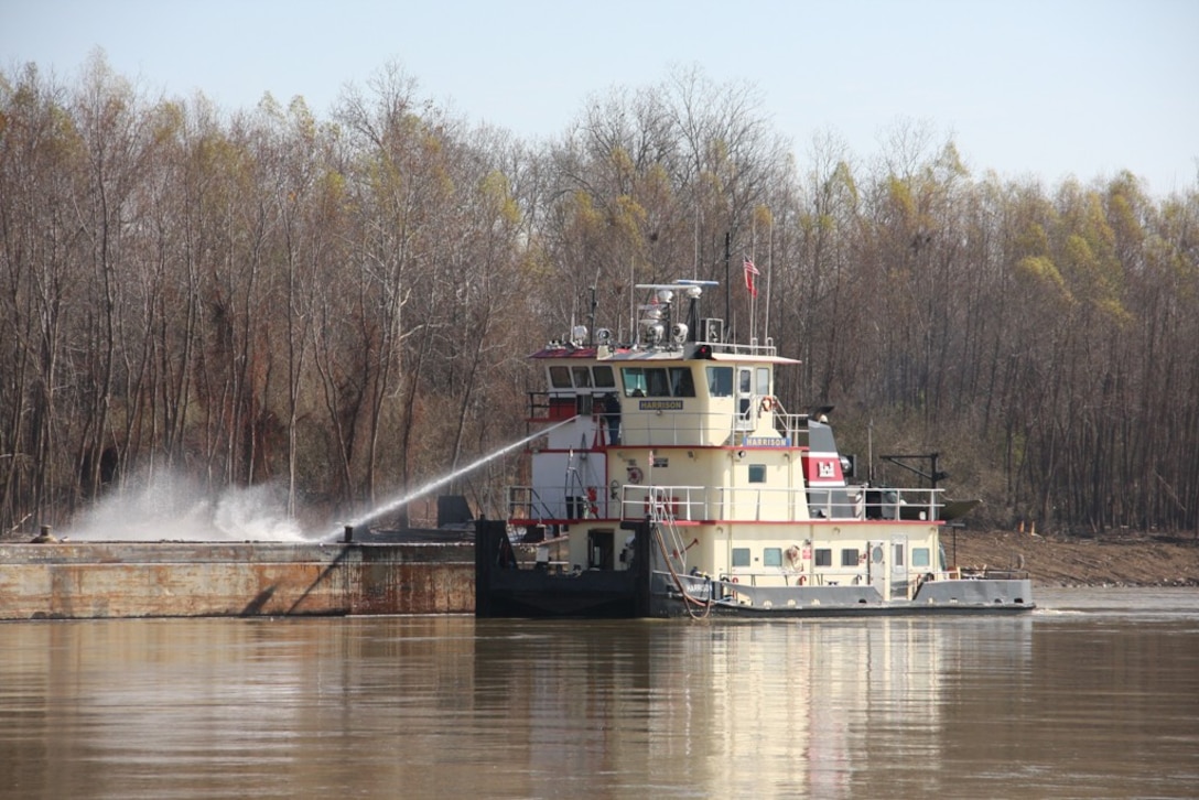 Vicksburg, Miss… The U.S. Army Corps of Engineers’ Vicksburg District Mat Sinking Unit (MSU) has completed its scheduled work for 2014. During this season, the MSU has placed over 500 acres of articulated concrete mats on the banks of the Mississippi River. 
