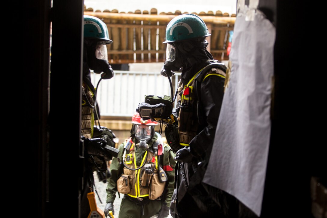 Marines and Sailors with the Chemical Biological Incident Response Force, II Marine Expeditionary Force put their training to use during Exercise Sudden Response aboard Marine Corps Base Quantico on Friday, December 5. Exercise Sudden Response is a Joint Task Force Civil Support exercise designed to challenge the combined forces with multiple scenarios, which could be encountered during a chemical, biological, radiological, nuclear or high-yield explosive incident. CBIRF trained along side the 911th Technical Rescue Engineer Company, the 89th Chemical Company, 3rd Armored Cavalry Regiment, and the 720th Military Police Battalion. CBIRF is prepared to respond, with minimal warning, to any CBRNE event in order to assist local, state, or federal agencies and the geographic combatant commanders in the conduct of CBRNE response or consequence management operations. (Official Marine Corps Photo by Sgt. Kuande L. Hall/RELEASED).