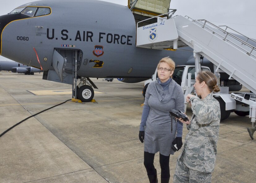 Kim Rafferty, Birmingham City Councilwoman, District 2 visits the 117th Air Refueling Wing. Rafferty was greeted by Colonel Cliff James, Wing Commander 117th Air Refueling Wing and Colonel Scott Grant, Wing Vice Commander. After a tour of the facility, Rafferty was briefed on the operations and mission of the 117 ARW. (U.S. Air National Guard photo by: Senior Master Sgt. Ken Johnson/Released)