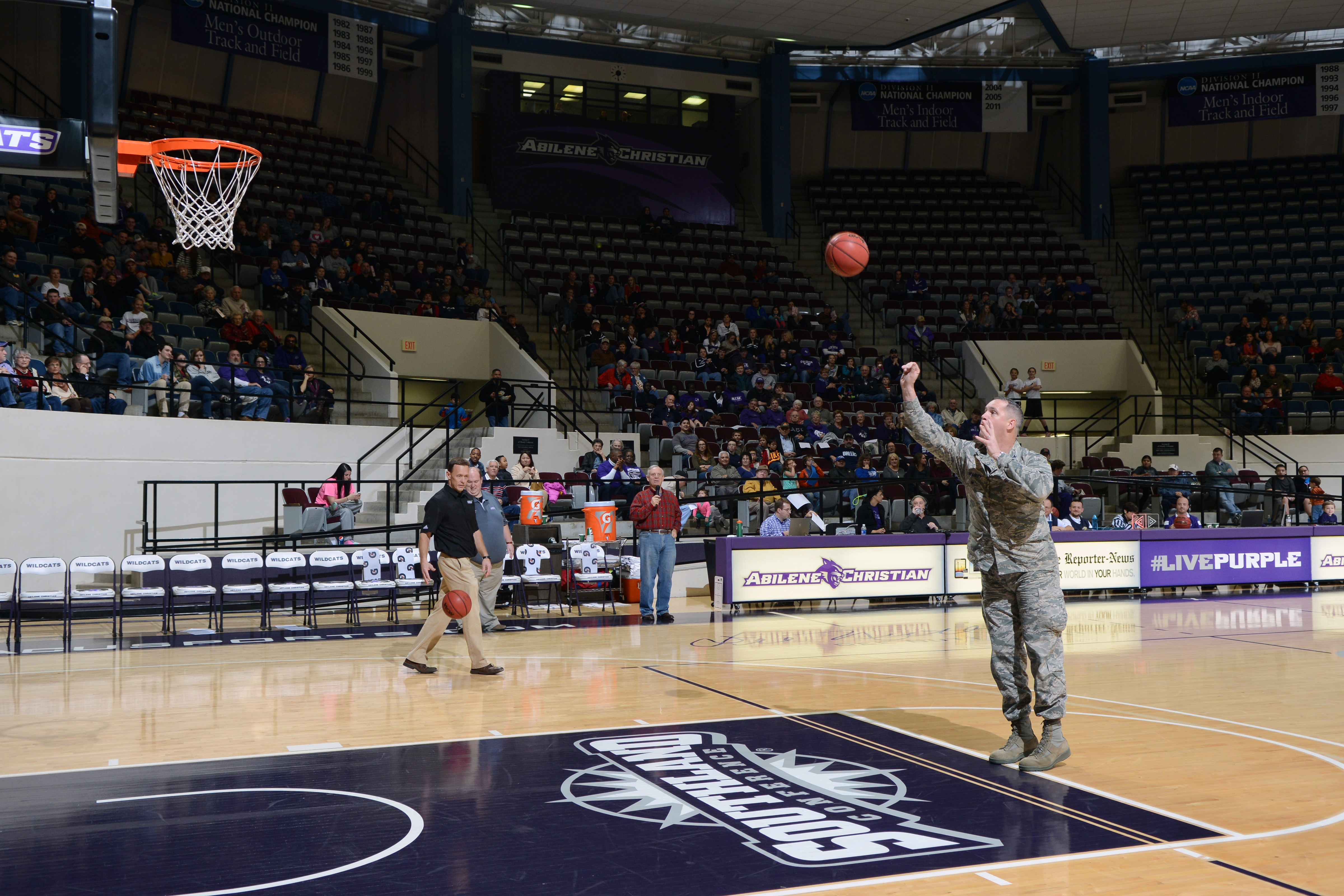 Team Dyess Attends Usafa Acu Women S Basketball Match Up