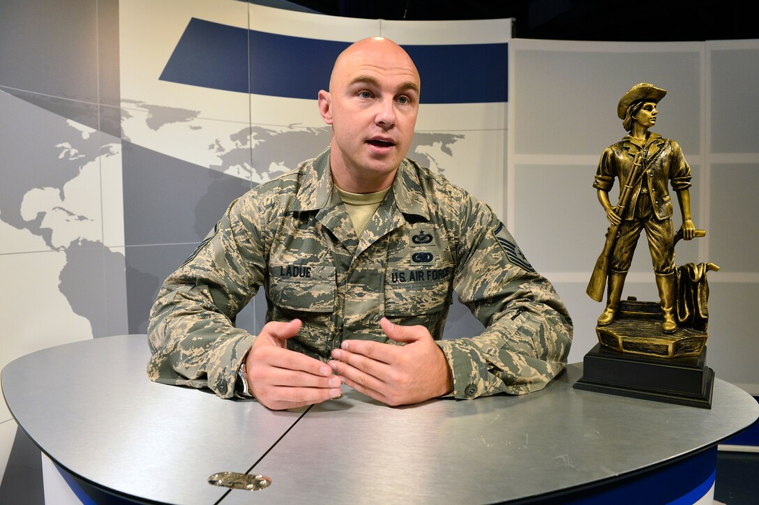 MCGHEE TYSON AIR NATIONAL GUARD BASE, Tenn. - Master Sgt. Jon LaDue hosts the National Guard's Minuteman Report in the broadcast studio here Oct. 8, 2014, at the I.G. Brown Training and Education Center. (U.S. Air National Guard photo by Master Sgt. Jerry Harlan/Released)