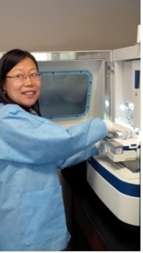 Xin Guan, CeDAR, preparing to sequence DNA as part of new marker development for eDNA monitoring of invasive black carp.