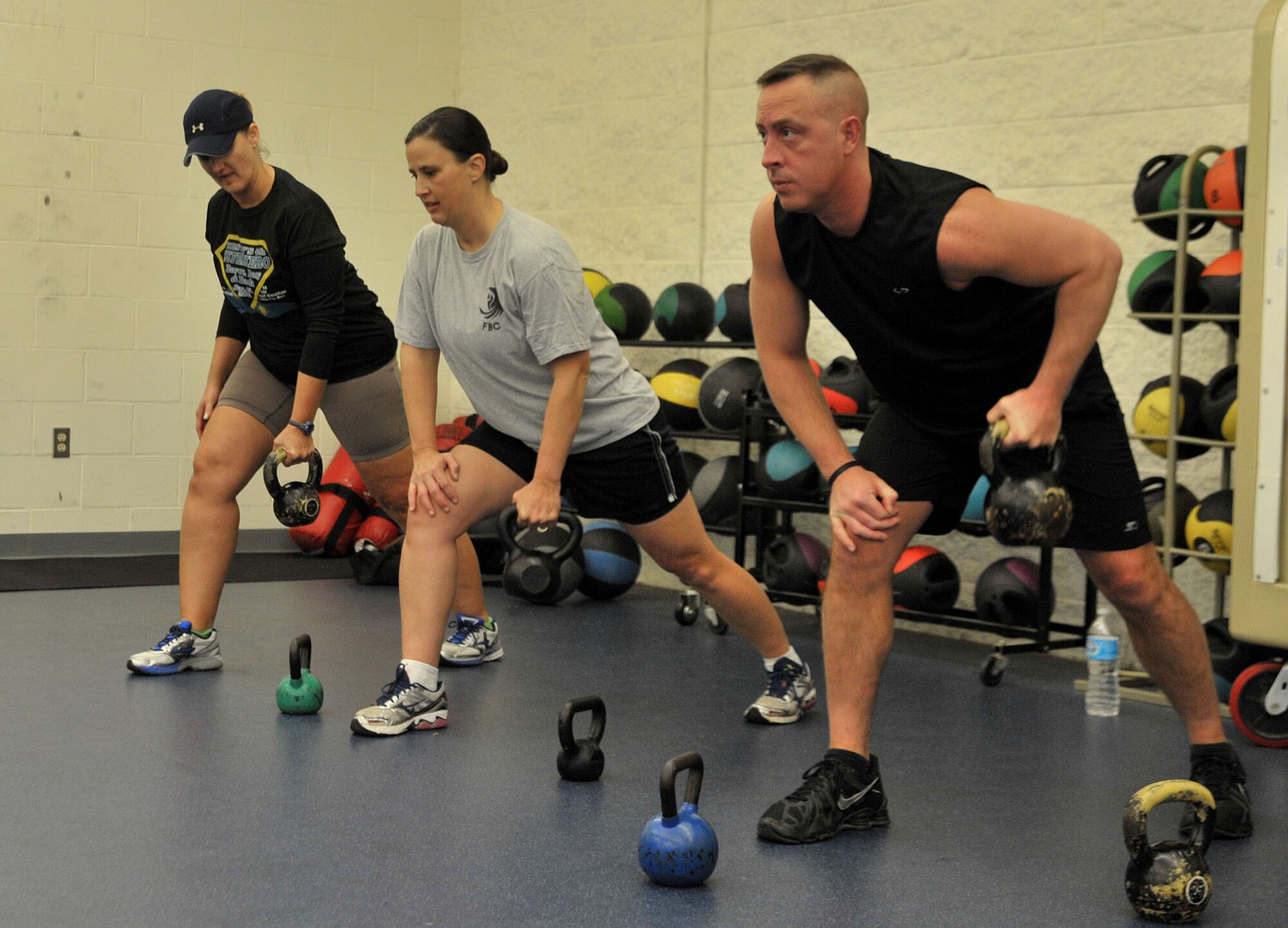 Students participate in the Kettlebell Fit class at Hurlburt Field, Fla., Jan. 27, 2014. (U.S. Air Force photo/Airman 1st Class Andrea Posey)