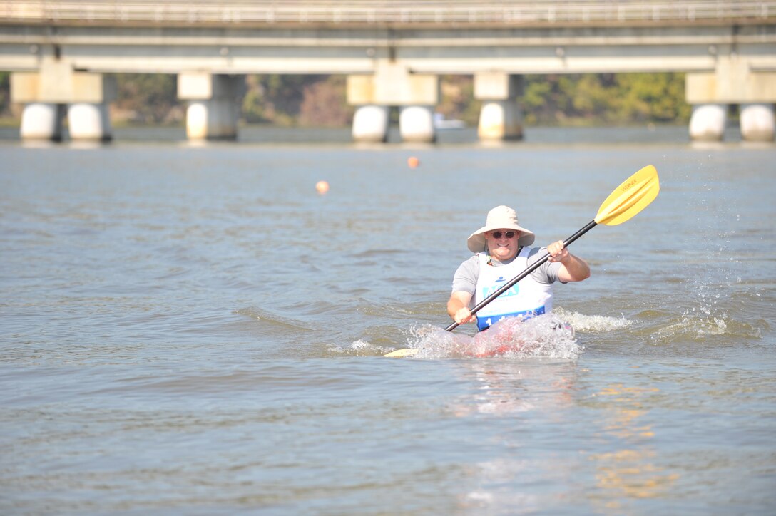 Tom Womble, one of the leaders of the Fort Belvoir-Quantico chapter of Team River Runners, paddles up the Potomac River during the first Blockade Race hosted by the Town of Quantico on Oct. 5, 2013.