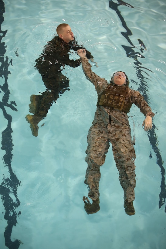 Marines challenge themselves in advanced swim course