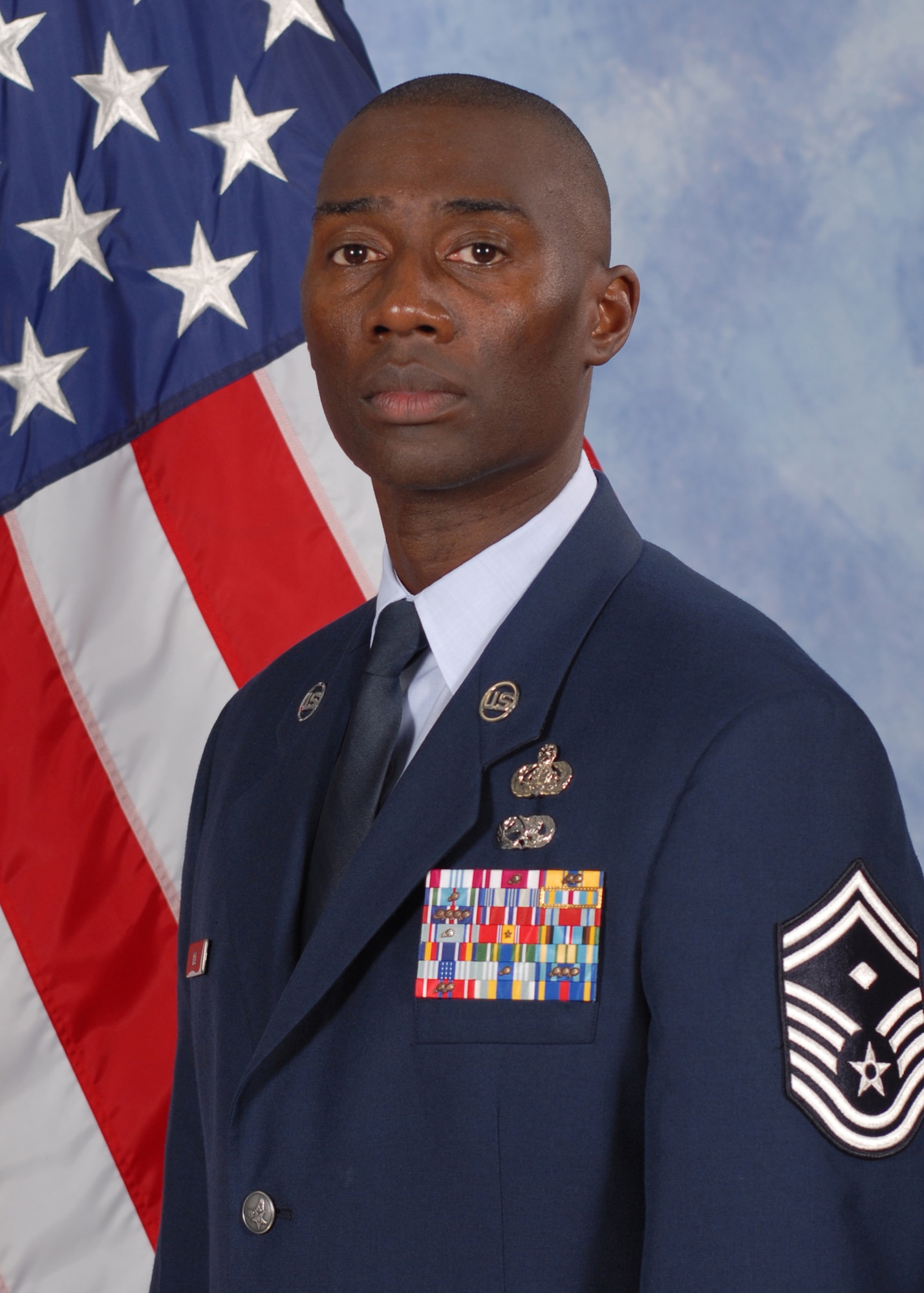 GOODFELLOW AIR FORCE BASE, Texas -- Senior Master Sgt. Hamp Lee III, 316th Training Squadron, is the 17th Training Wing 2013 First Sergeant of the Year. (U.S. Air Force photo/ 17th Training Wing Public Affairs)