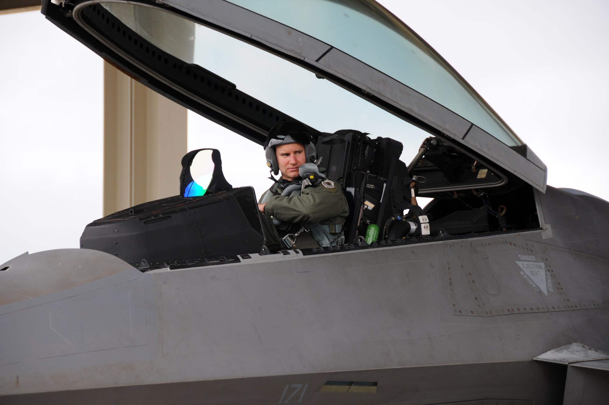 U.S. Air Force Lt. Col. Michael Schaner, Virginia Air National Guard 192nd Fighter Wing F-22 Raptor pilot, shuts down his jet after completing 1000 flight hours at Joint Base Langley-Eustis, Dec. 7, 2013.  Schaner is the first Air National Guard aviator and one of only three in the military to fly 1000 hours in an F-22 Raptor. (U.S. Air National Guard photo by Master Sgt. Carlos J. Claudio/Released)