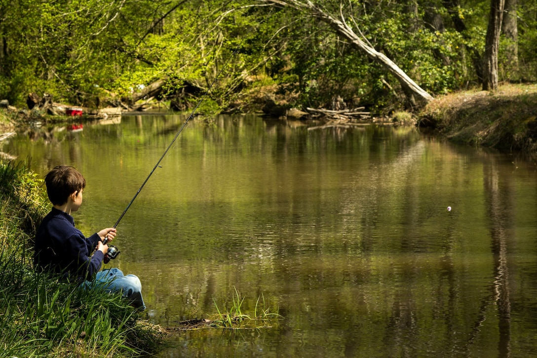 The most popular photo in last year’s Earth Day photo contest was Marine spouse Carrie Yacono’s shot of the base’s family fishing day. As they will be this year, winners were chosen through likes, votes and shares on Facebook. 