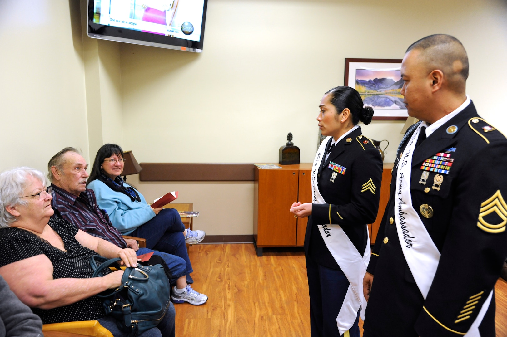 The 2014 Joint Base San Antonio Army military ambassadors present valentine cards to veterans and their family members during the 2014 National Salute to Veteran Patients program Feb. 14 at Audie Murphy VA Hospital in San Antonio. Veterans’ administration facilities across the United States pay tribute to veteran patients annually during this week-long salute. (U.S. Air Force photo by Airman 1st Class Alexandria Slade)