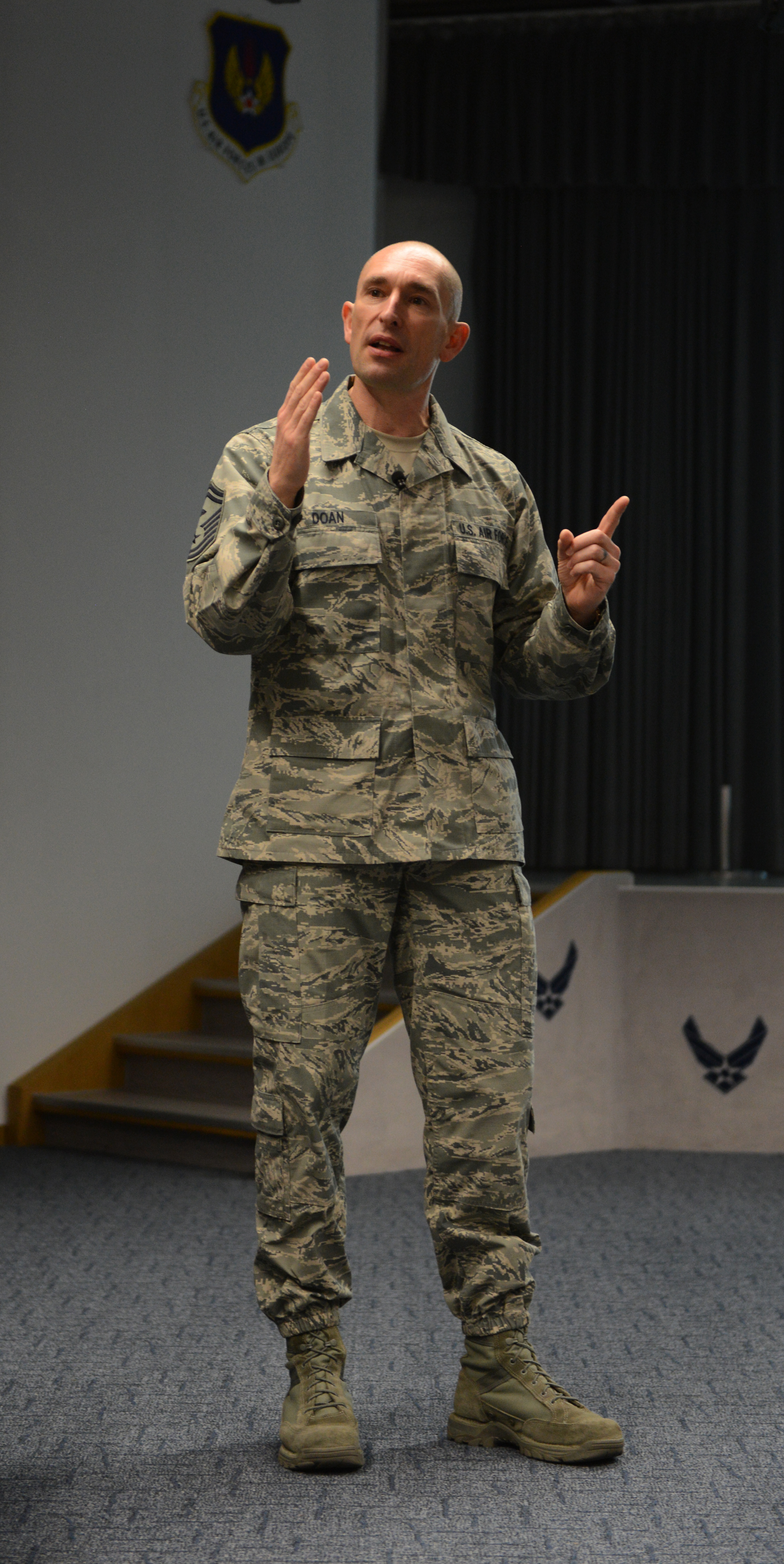 kapaun air station history