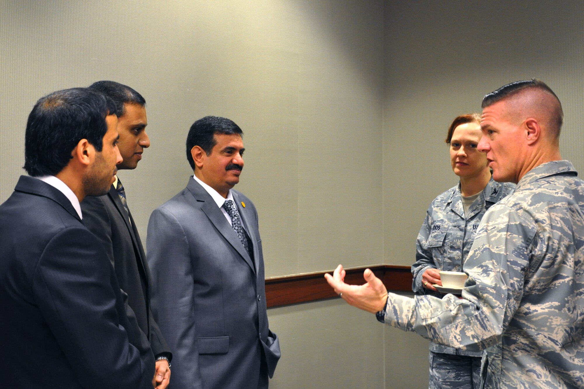 GOODFELLOW AIR FORCE BASE, Texas-- Members of the Saudi Arabian Armed Forces Intelligence and Security School discuss training programs with 17th Training Wing leaders Feb. 18. The SAAF evaluated Goodfellow’s joint environment as Saudi Arabians plan joint intelligence training. (U.S. Air Force photo/ Airman 1st Class Erica Rodriguez) 