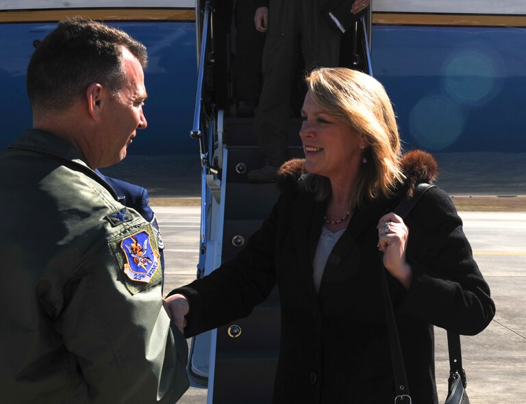 U.S. Air Force Col. Chad Franks, 23d Wing commander, greets Secretary of the Air Force Deborah Lee James at Moody Air Force Base, Ga., Feb. 28, 2014. During her visit, James had lunch with Airmen, viewed a combat search and rescue demo and conducted an all call. (U.S. Air Force photo by Senior Airman Olivia Bumpers/Released)