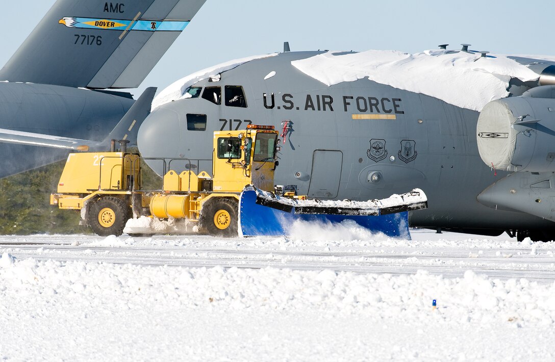 First Snow Fall Hits Dover AFB